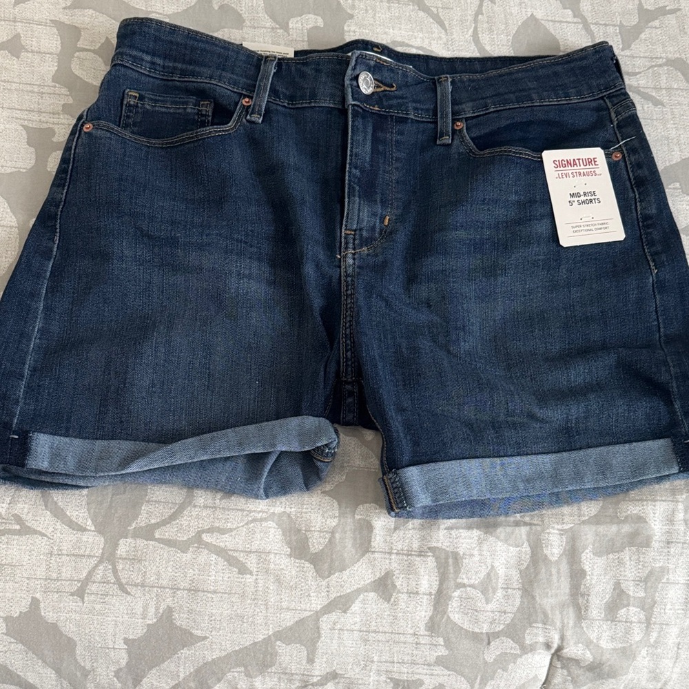 Levi's Dark Blue Mid-Rise Denim Shorts